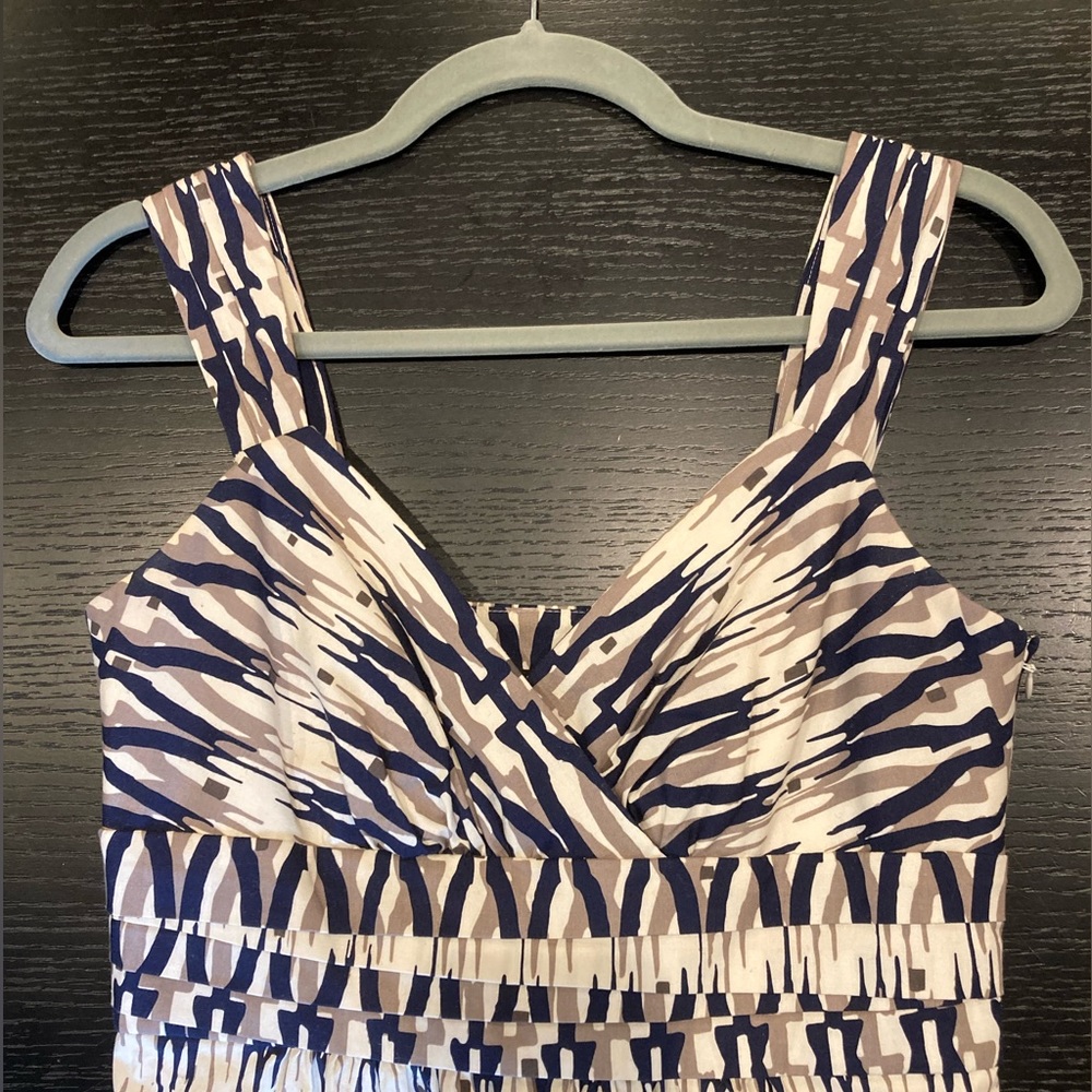 Dress with pockets! - Picture 3 of 8